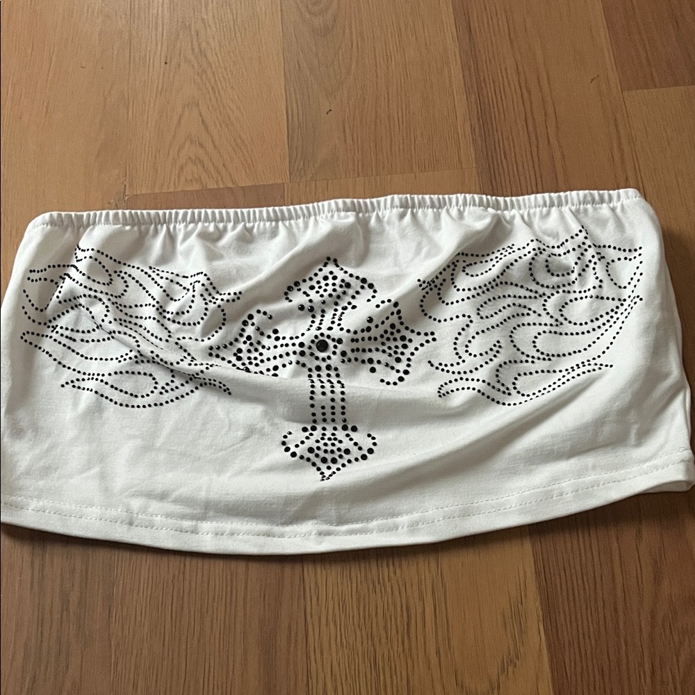 ROMWE White Strapless Bandeau with Black Rhinestone Cross